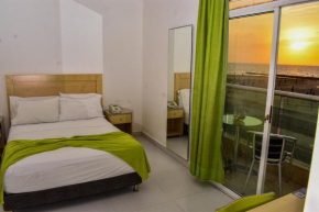  Hotel Isla Capri  Картахена
